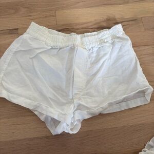 Women's White Linen Shorts
